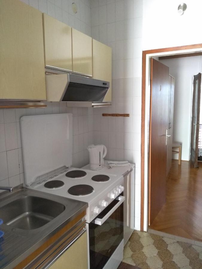 Apartments Vrsalovic Bol Exterior photo